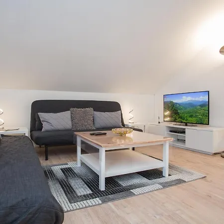 Welcome In - In Niedersfeld-winterberg Met Balkon En Berging Daire