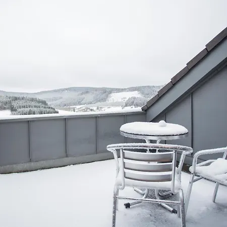 Welcome In - In Niedersfeld-winterberg Met Balkon En Berging Winterberg