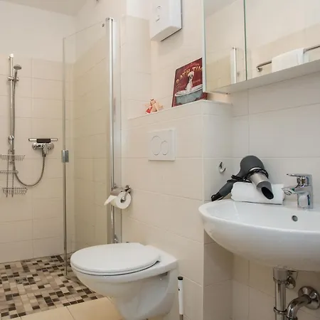 Welcome In - In Niedersfeld-winterberg Met Balkon En Berging