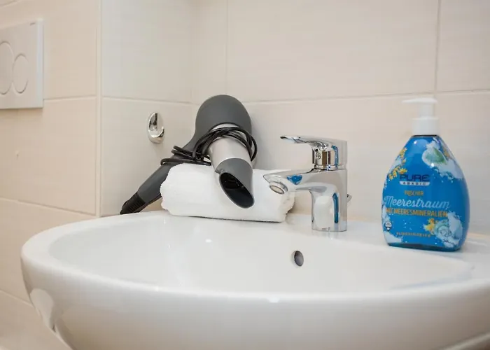 Welcome In - In Niedersfeld-winterberg Met Balkon En Berging Winterberg